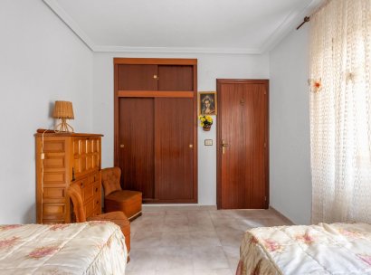 Begane grond · Herverkoop - Torrevieja · Acequion · Alicante · Spanje