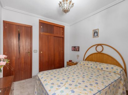 Begane grond · Herverkoop - Torrevieja · Acequion · Alicante · Spanje