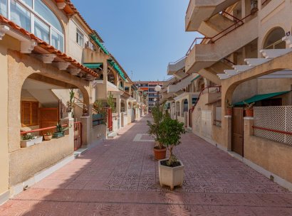 Begane grond · Herverkoop - Torrevieja · Acequion · Alicante · Spanje