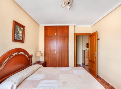 Flat · Herverkoop - Torrevieja · Playa del Cura · Alicante · Spanje