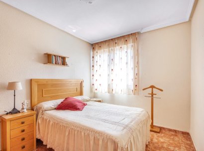Flat · Herverkoop - Torrevieja · Playa del Cura · Alicante · Spanje
