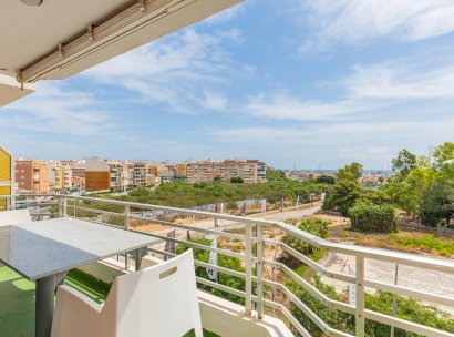 Appartement · Herverkoop - Torrevieja · Acequion · Alicante · Spanje