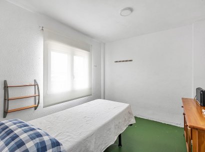 Appartement · Herverkoop - Torrevieja · Acequion · Alicante · Spanje
