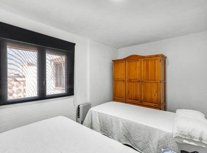 Appartement · Herverkoop - Torrevieja · Acequion · Alicante · Spanje