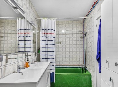 Appartement · Herverkoop - Torrevieja · Acequion · Alicante · Spanje