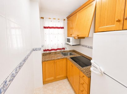 Appartement · Herverkoop - Torrevieja · Estacion de autobuses · Alicante · Spanje