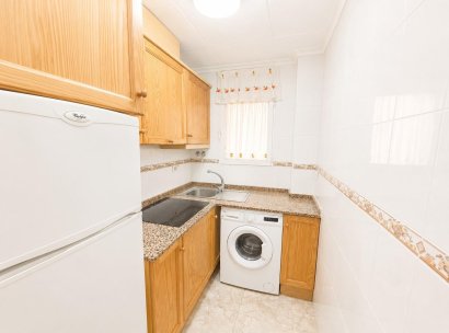 Appartement · Herverkoop - Torrevieja · Playa del Cura · Alicante · Spanje