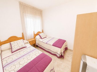 Appartement · Herverkoop - Torrevieja · Playa del Cura · Alicante · Spanje