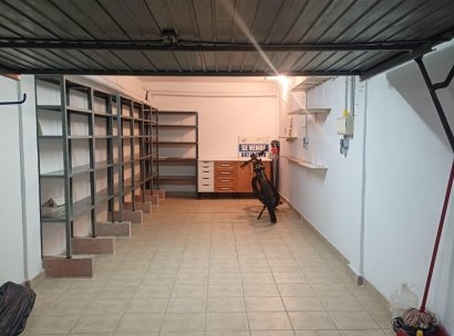 Garage · Herverkoop - Torrevieja · Los Europeos · Alicante · Spanje