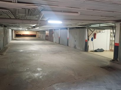 Garage · Herverkoop - Torrevieja · Los Europeos · Alicante · Spanje
