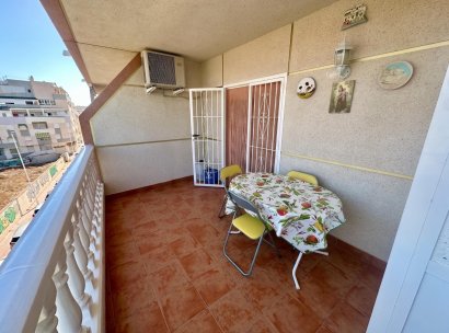 Appartement · Herverkoop - Torrevieja · La Mata pueblo · Alicante · Spanje