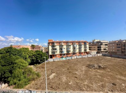 Appartement · Herverkoop - Torrevieja · La Mata pueblo · Alicante · Spanje
