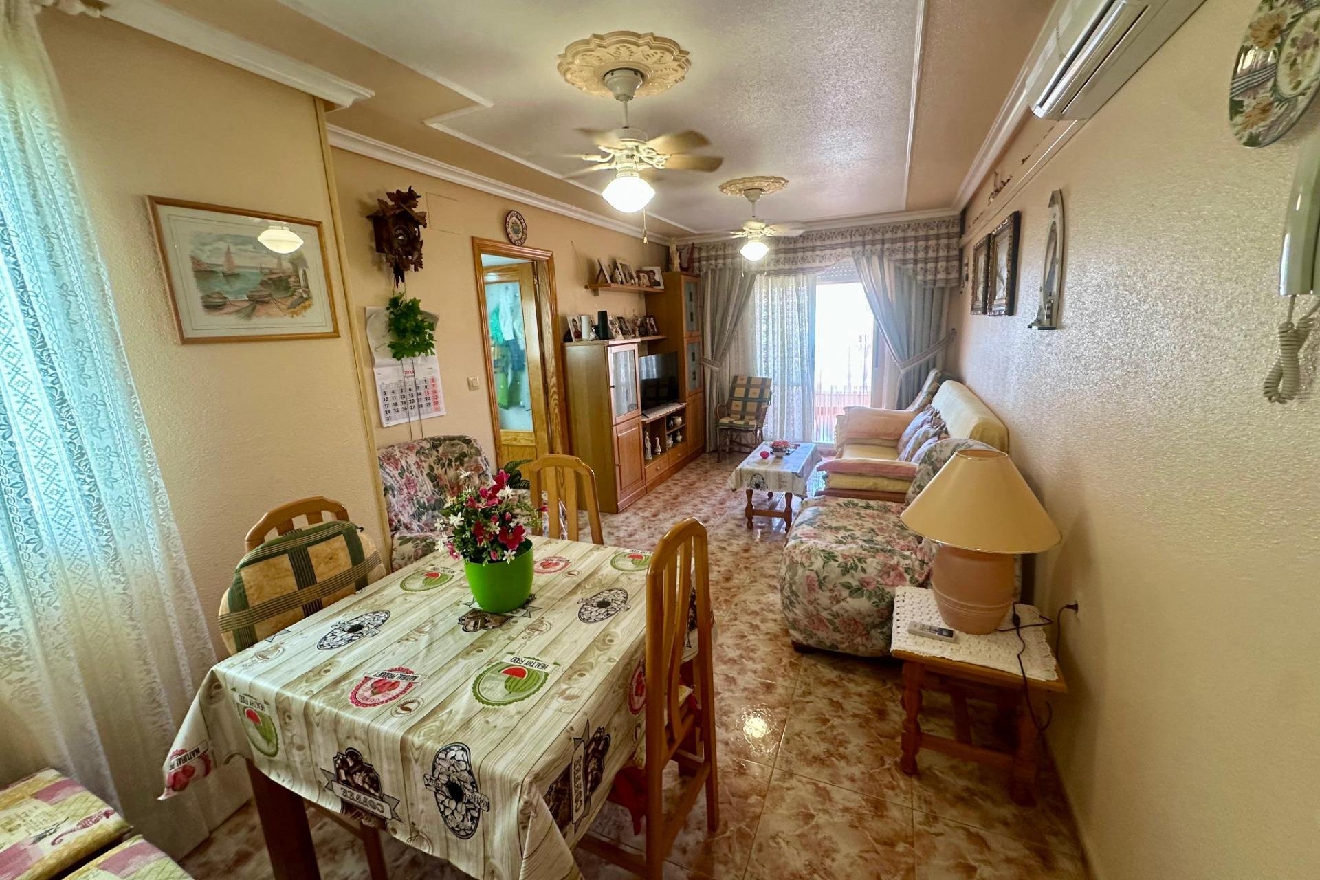 Herverkoop - Appartement - Torrevieja - Costa Blanca South