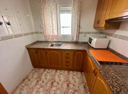 Appartement · Herverkoop - Torrevieja · La Mata pueblo · Alicante · Spanje