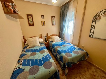 Appartement · Herverkoop - Torrevieja · La Mata pueblo · Alicante · Spanje