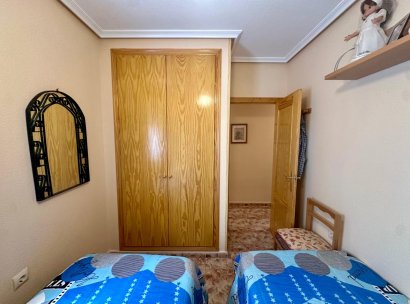 Appartement · Herverkoop - Torrevieja · La Mata pueblo · Alicante · Spanje