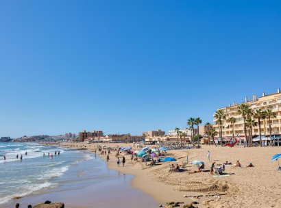 Appartement · Herverkoop - Torrevieja · La Mata pueblo · Alicante · Spanje