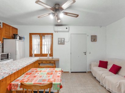 Bungalow · Herverkoop - Torrevieja · Playa de los Naufragos · Alicante · Spanje