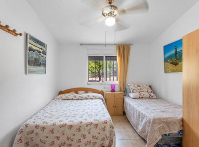 Bungalow · Herverkoop - Torrevieja · Playa de los Naufragos · Alicante · Spanje