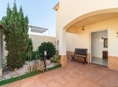 Villa · Herverkoop - Torrevieja · La Mata · Alicante · Spanje