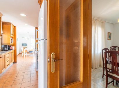 Villa · Herverkoop - Torrevieja · La Mata · Alicante · Spanje
