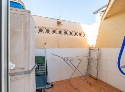 Villa · Herverkoop - Torrevieja · La Mata · Alicante · Spanje