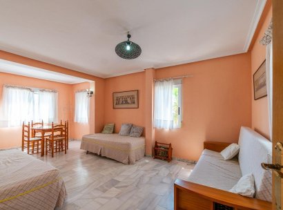 Villa · Herverkoop - Torrevieja · La Mata · Alicante · Spanje