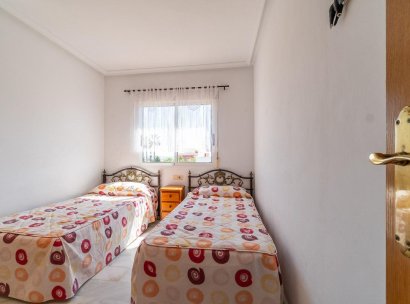 Villa · Herverkoop - Torrevieja · La Mata · Alicante · Spanje