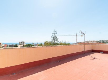 Villa · Herverkoop - Torrevieja · La Mata · Alicante · Spanje