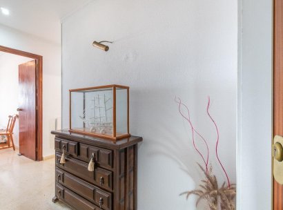 Appartement · Herverkoop - Torrevieja · Centro · Alicante · Spanje