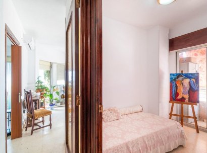 Appartement · Herverkoop - Torrevieja · Centro · Alicante · Spanje