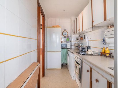 Appartement · Herverkoop - Torrevieja · Centro · Alicante · Spanje