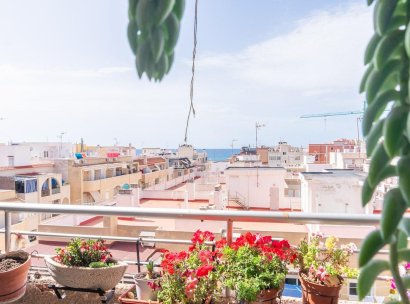 Appartement · Herverkoop - Torrevieja · Centro · Alicante · Spanje