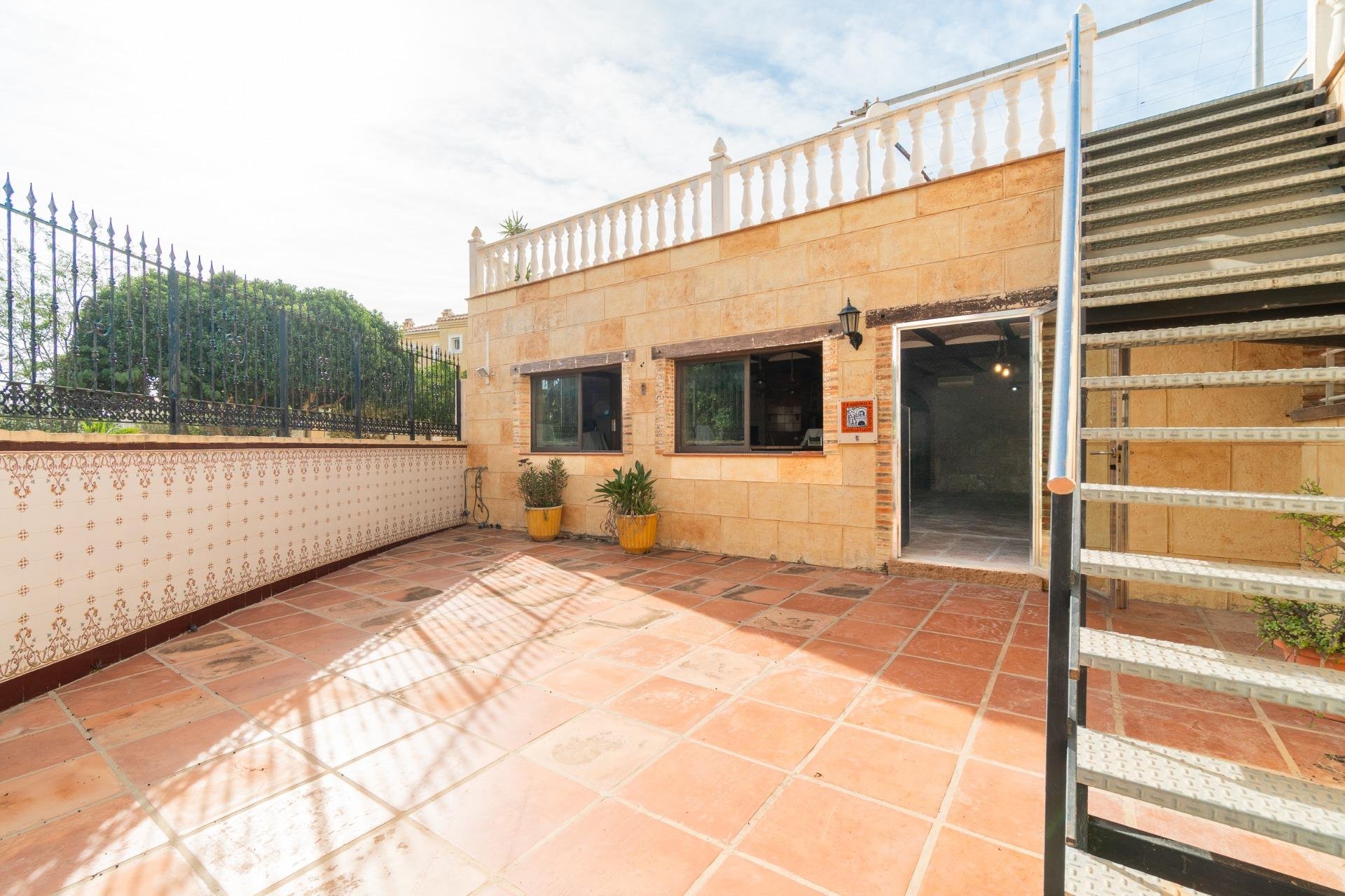 Återförsäljning - Villa - Orihuela - Costa Blanca South