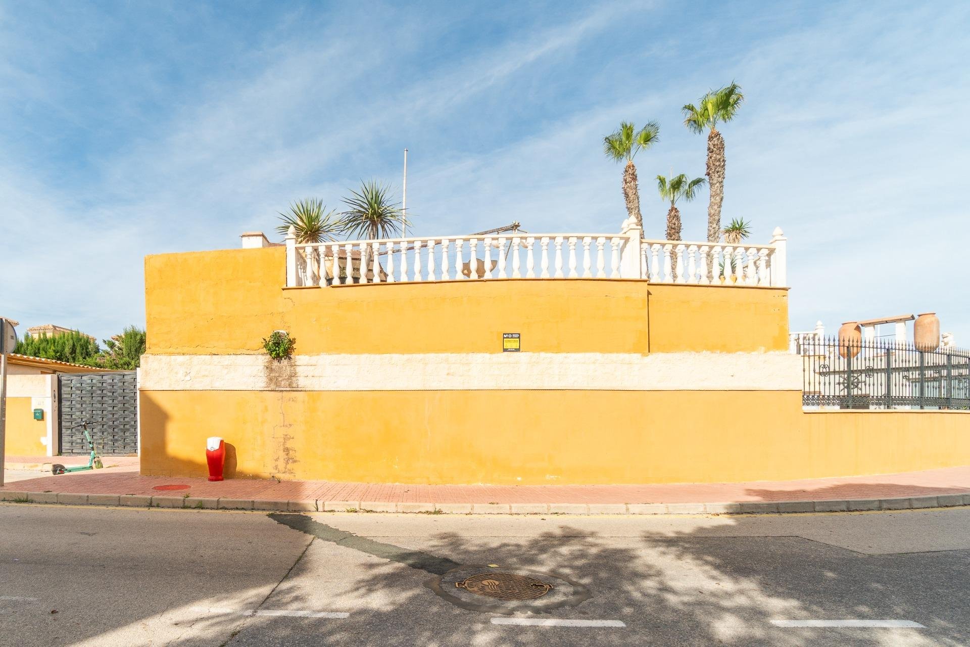 Återförsäljning - Villa - Orihuela - Costa Blanca South