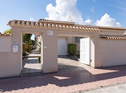 Villa · Herverkoop - Orihuela Costa · Playa Flamenca · Alicante · Spanje