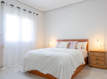 Villa · Herverkoop - Orihuela Costa · Playa Flamenca · Alicante · Spanje