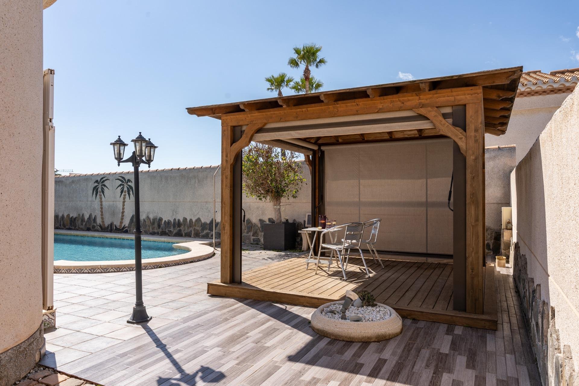 Återförsäljning - Villa - Orihuela Costa - Costa Blanca South