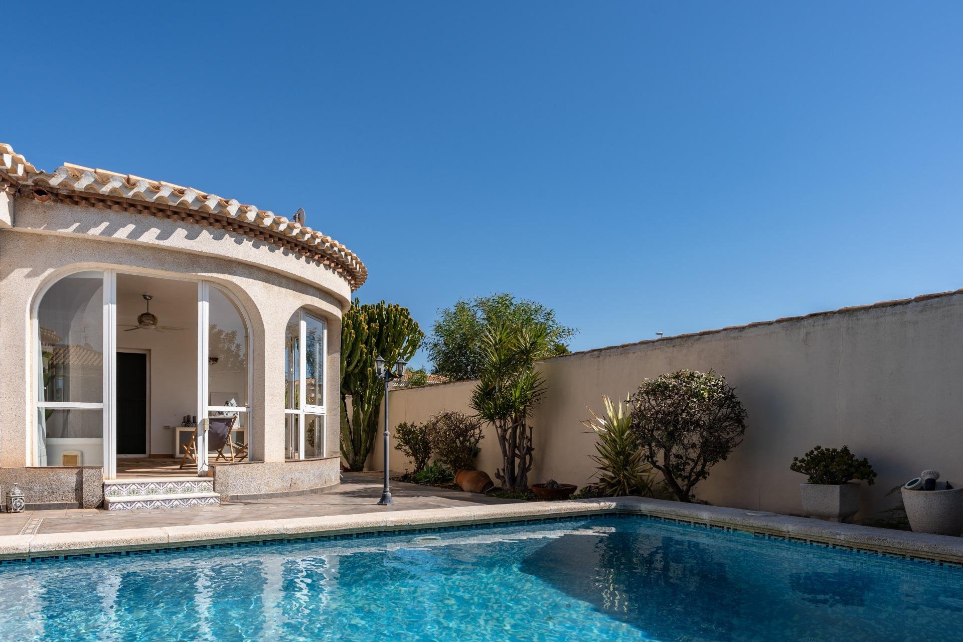 Återförsäljning - Villa - Orihuela Costa - Costa Blanca South