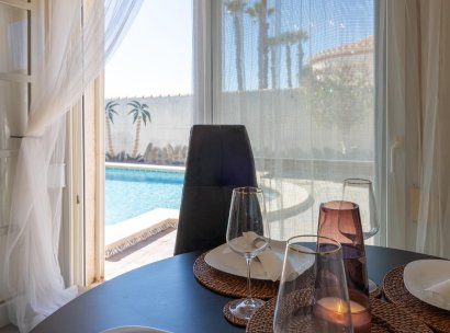 Villa · Herverkoop - Orihuela Costa · Playa Flamenca · Alicante · Spanje