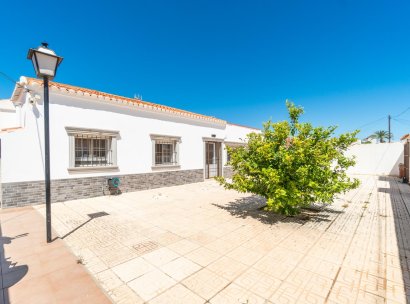 Villa · Wiederverkauf - Torreta Florida · Alicante · Spanien