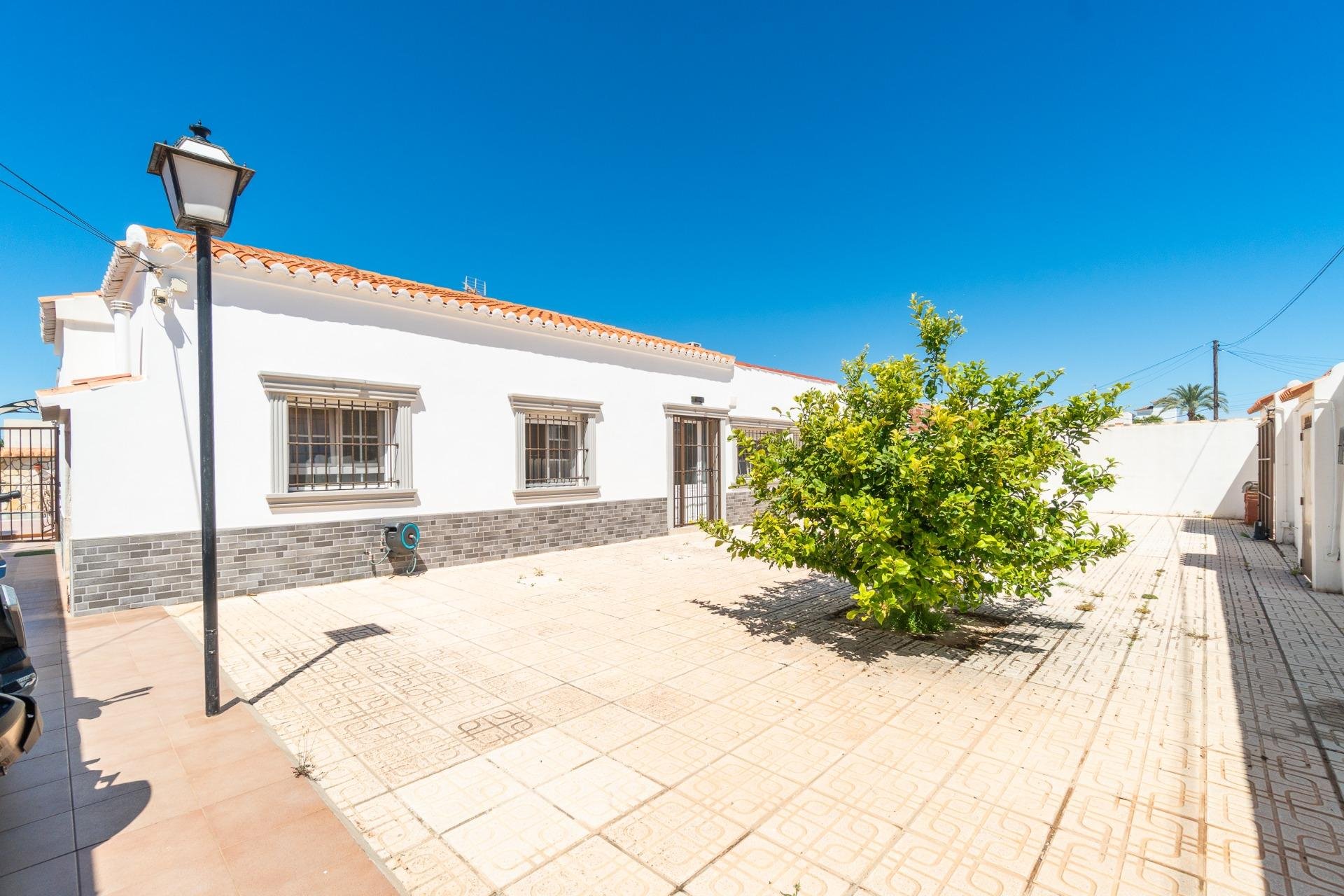 Wiederverkauf - Villa - Torreta Florida