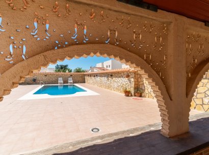 Villa · Wiederverkauf - Torreta Florida · Alicante · Spanien