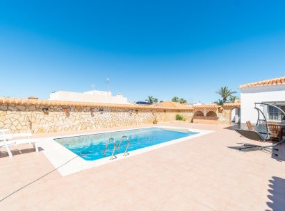 Villa · Wiederverkauf - Torreta Florida · Alicante · Spanien