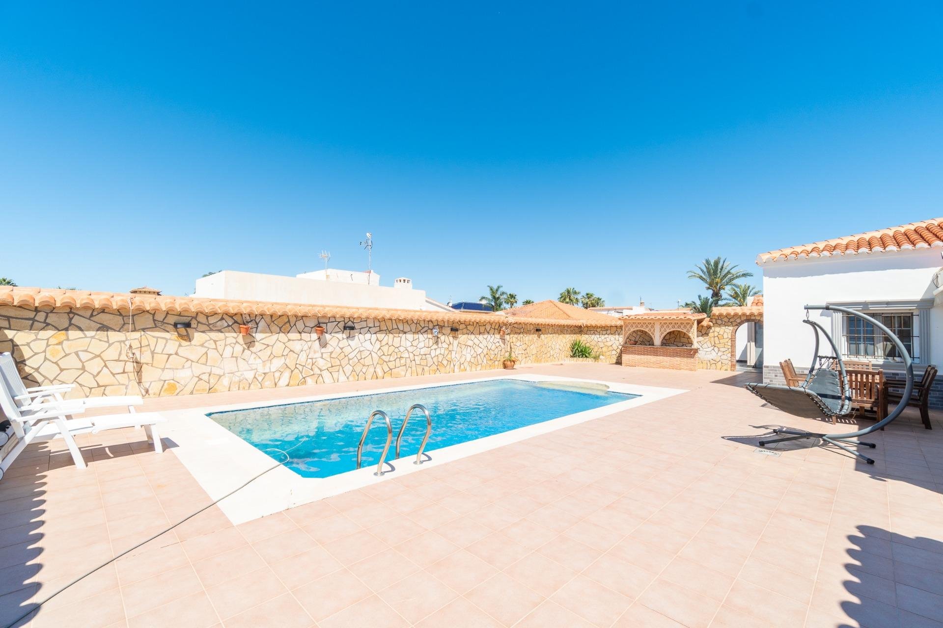Wiederverkauf - Villa - Torreta Florida