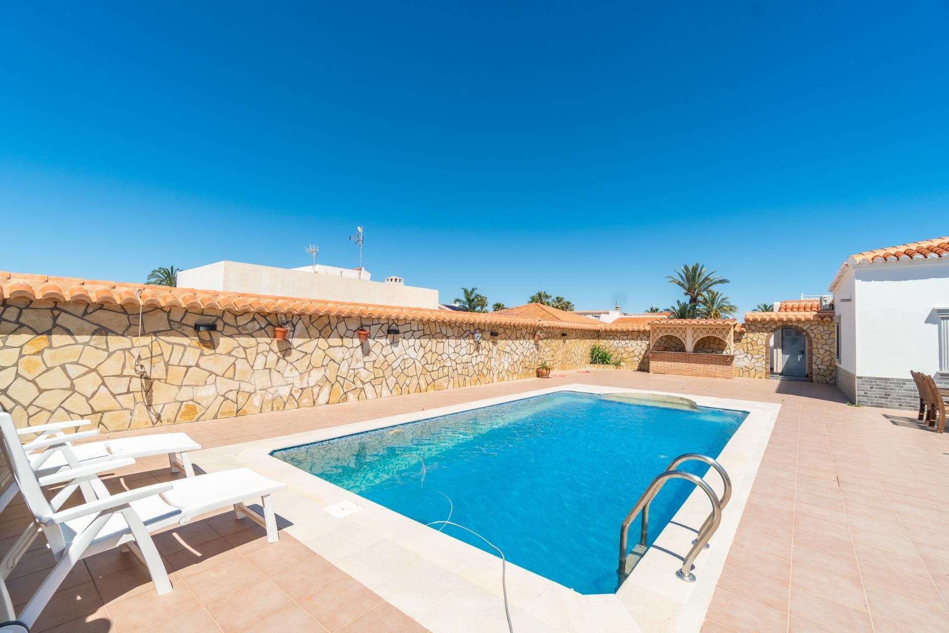 Wiederverkauf - Villa - Torreta Florida