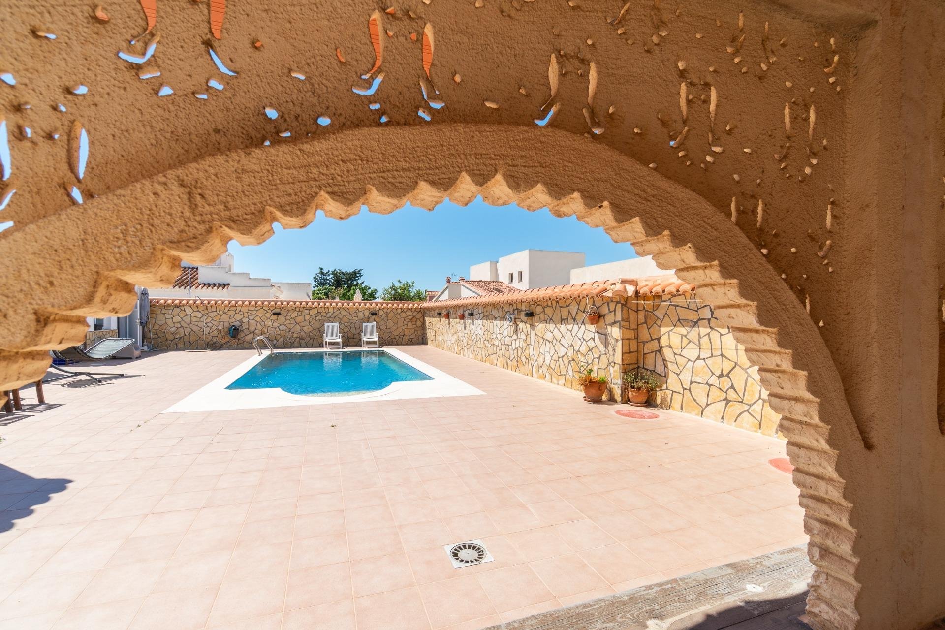 Wiederverkauf - Villa - Torreta Florida
