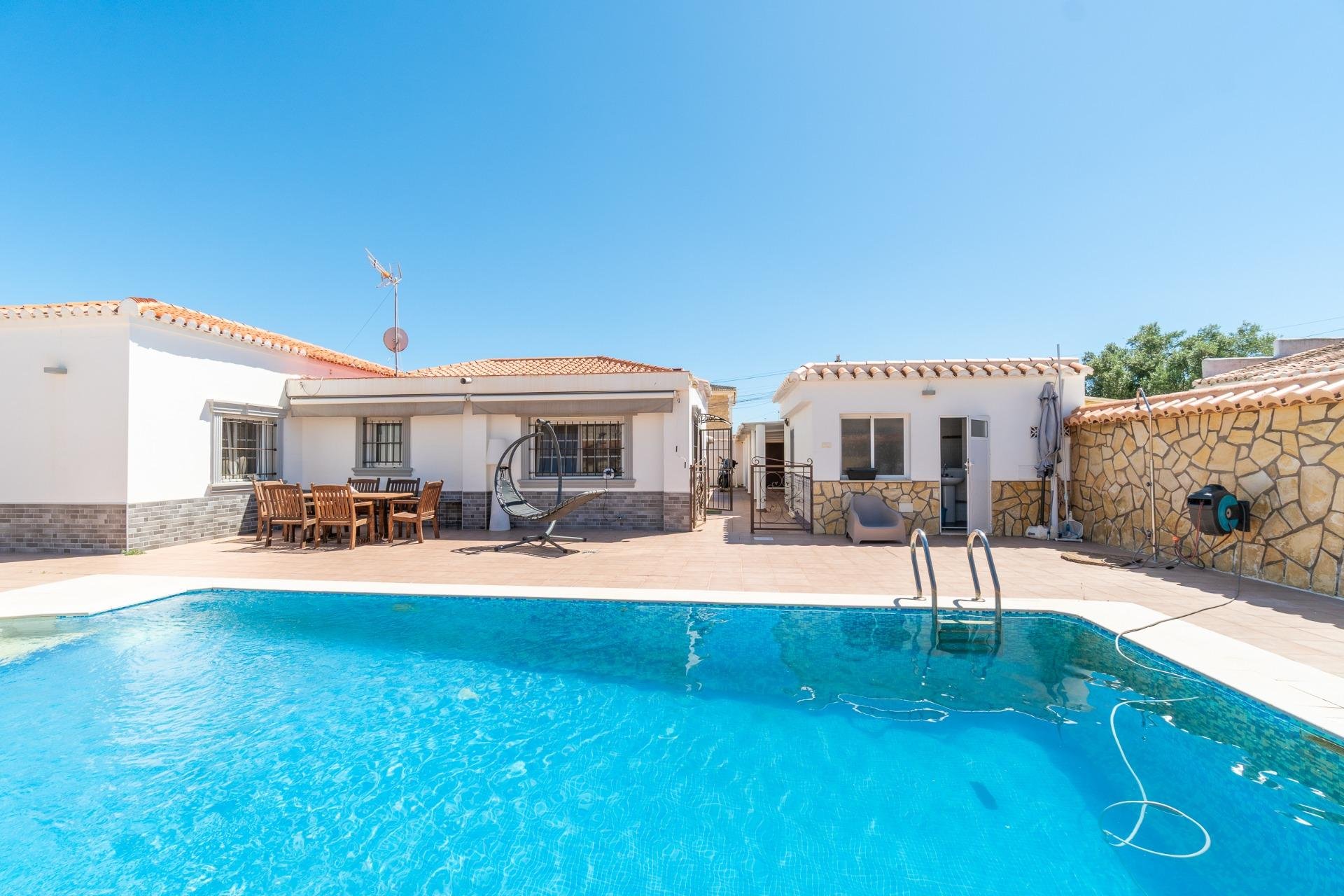 Wiederverkauf - Villa - Torreta Florida