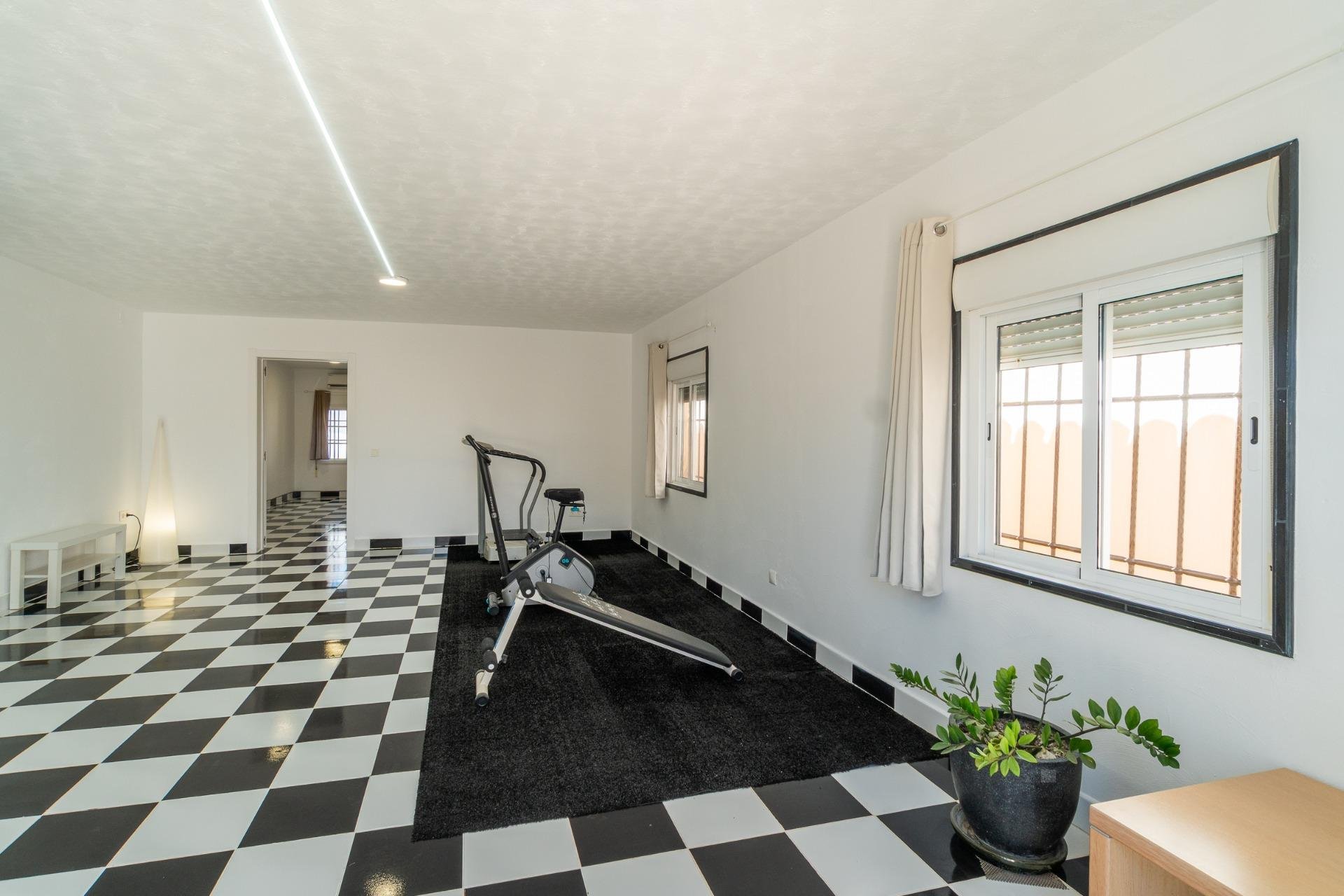 Wiederverkauf - Villa - Torreta Florida