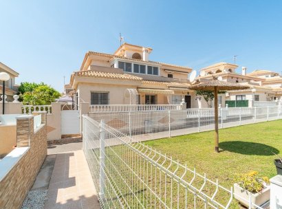 Terraced house · Herverkoop - Orihuela Costa · Playa Flamenca · Alicante · Spanje